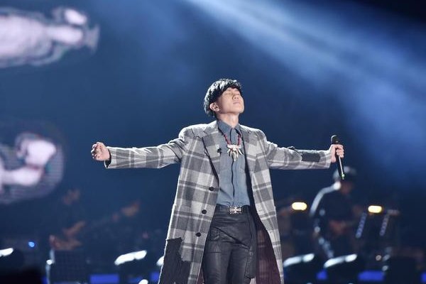 歌手林俊杰确诊新冠了，致其感染的原因是什么？