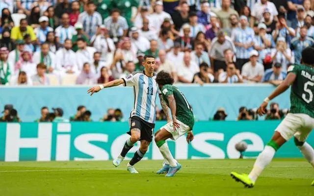 爆冷击败阿根廷后，沙特举国狂欢，赢球后的沙特球迷有多疯狂？