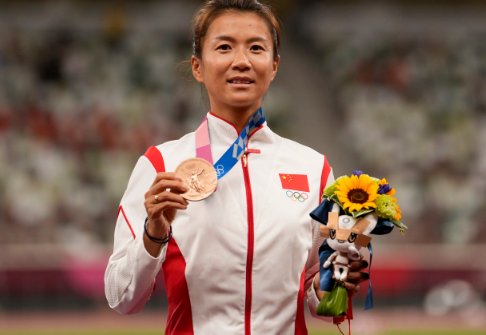 中国田径再递补2枚世界大赛金牌，刘虹在世锦赛达到了怎样的高度？