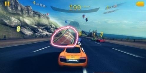 狂野飙车8怎么桶滚