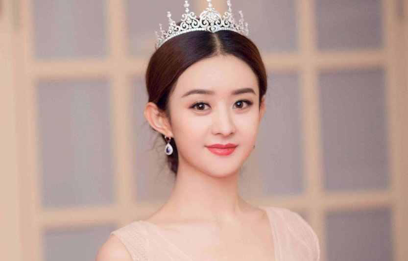 李现赵丽颖为张含韵打call是为何？