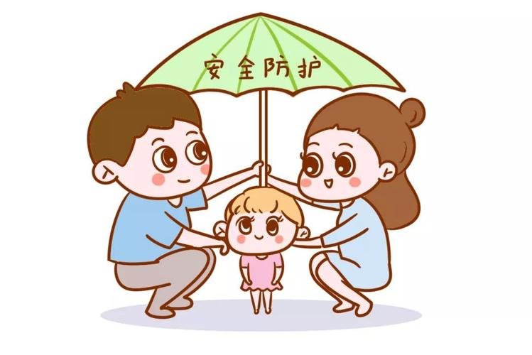 西安大妈拉着童车转圈致孩子摔出，陪孩子玩要注意哪些安全问题？