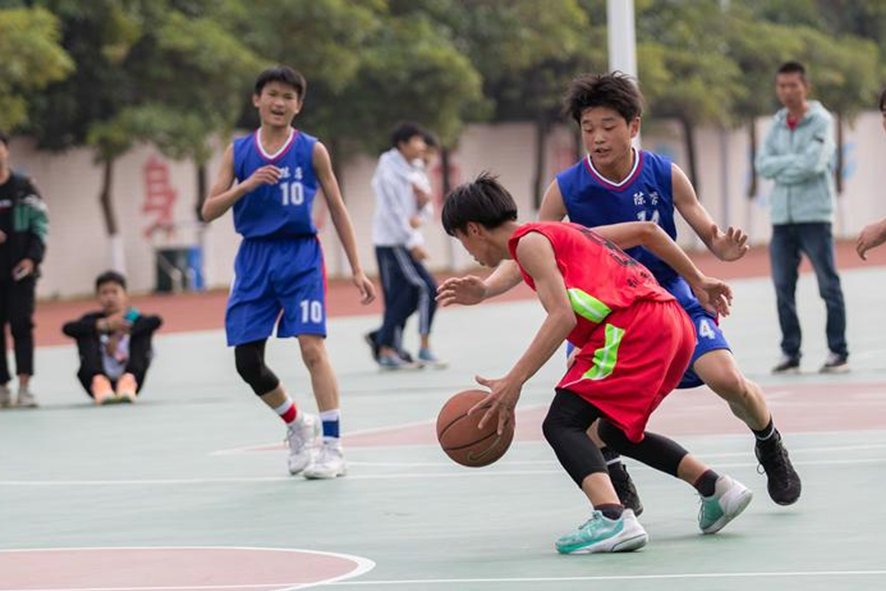 篮球赛一场多长时间