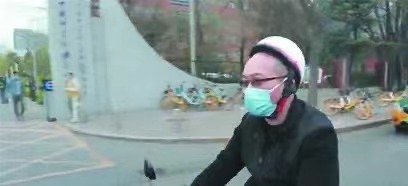 北京送外卖副处长现身谈经历，怎么评价这件事？