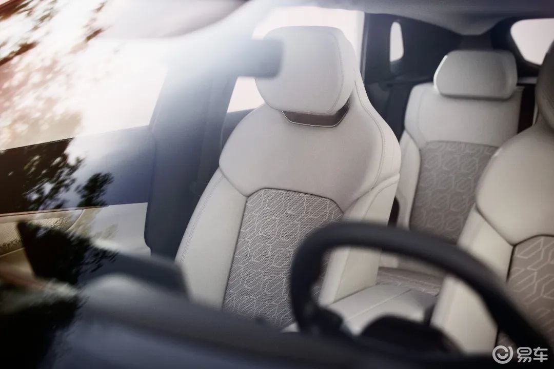 从大都市到未来的一天,领克08开启领克下一个篇章