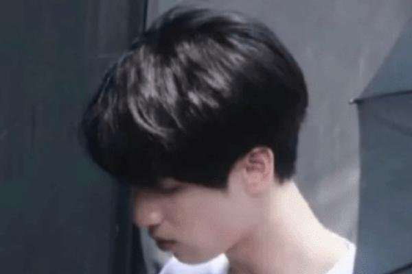 严浩翔北电艺考成绩
