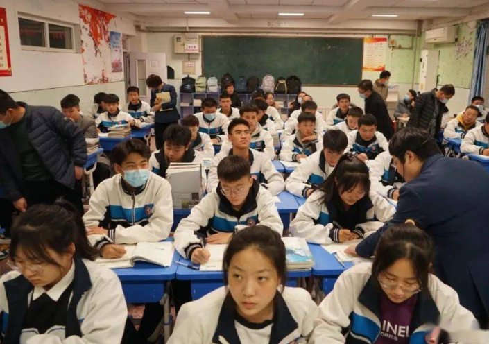 安徽省文科状元是谁啊？