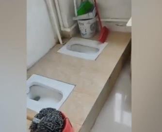 宿舍厕所没装门，校方称为方便学生，你对该事件有何看法？