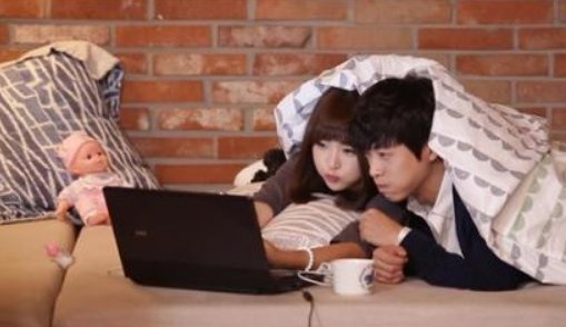 你觉得洪真英到底有多性感呢？