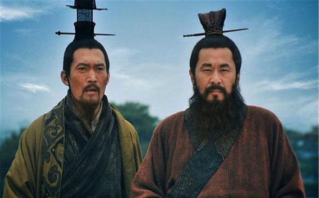 赤壁大战，为什么孙权要联合刘备一起抗曹呢？