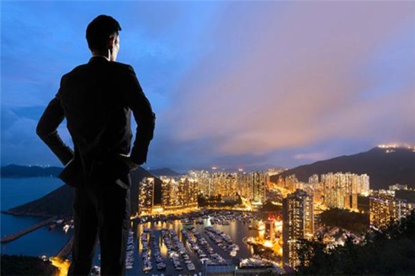 1万年前的人类长什么模样，和现在差距大吗？