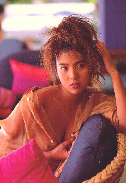 饭岛直子的个人生活