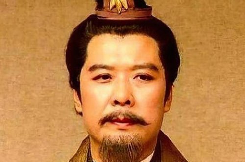 刘备的扮演者是谁?