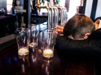 老公结婚后也老出去找朋友玩很晚回家，我该怎么办？