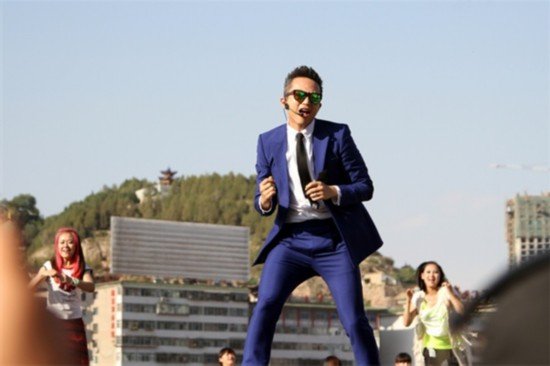 百花奖投票页面全是邓超，这是什么原因造成的？