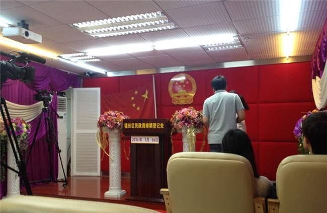 河南未婚女子5地被结婚，她为何会被5地结婚？