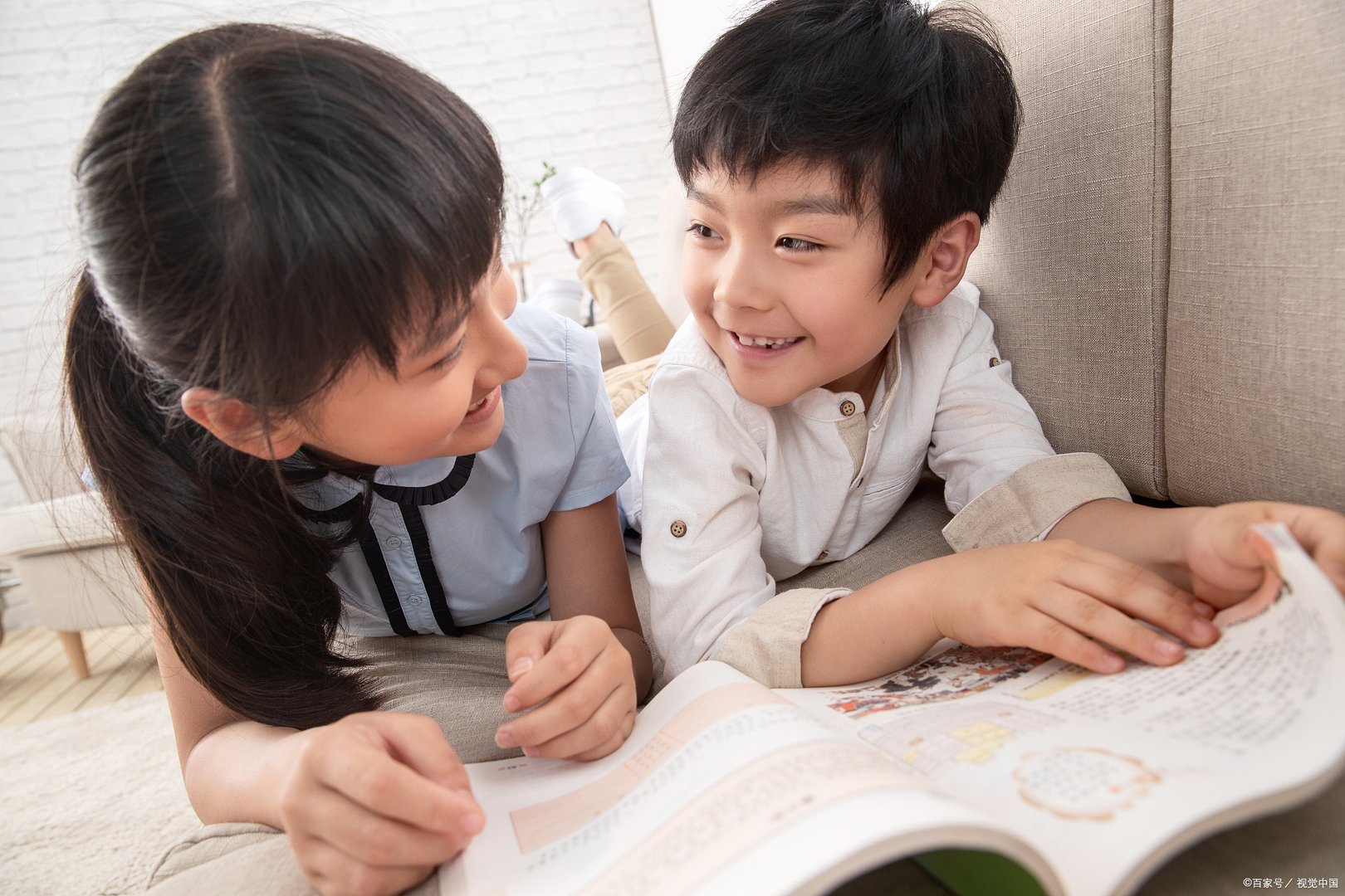 我和姐姐的相处，她说家里人都发愁，觉得我是累赘怎么办？