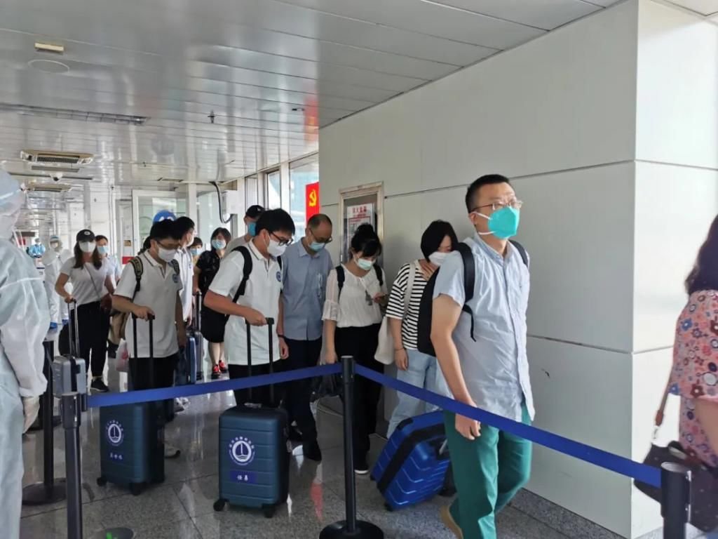 新疆本轮疫情与一起聚集性活动关联，已有多少人被隔离？