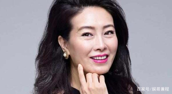 十九岁出道的贾妮,因赌气赌出一生的幸福,今被宠成公主,羡慕吗?