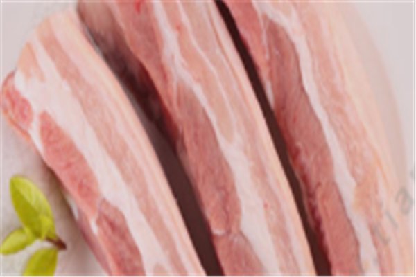 猪肉价格跌破每斤15元,今年有望跌破10元吗?