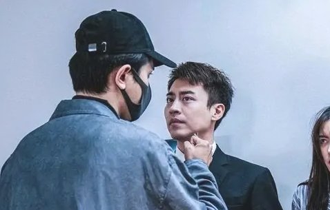 《阳光之下》电视剧一共多少集？