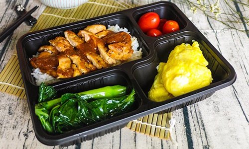 上海一公司员工倒掉三次午餐将被开除，这合理吗？