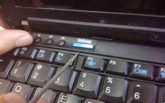 联想Thinkpad x201i怎么拆机清理风扇灰尘