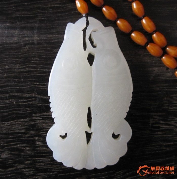 有关双鱼玉佩的五张图片