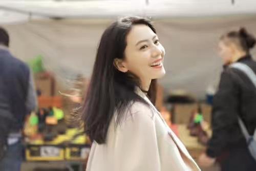 高圆圆新剧形象曝光,一袭旗袍尽显风韵,她的状态如何?