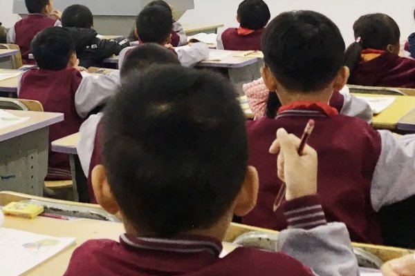 加一笔变成新字的字有哪些字？