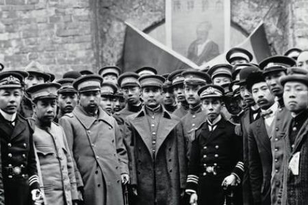 辛亥革命爆发于哪一年