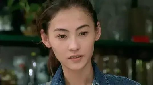 张柏芝被儿子吐槽说话大声，你知道这背后隐藏了什么呢？