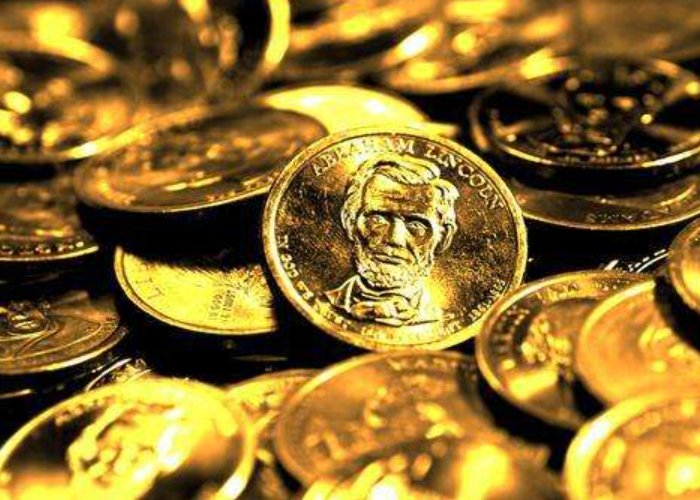 美国最富有的四个家族是哪四个？