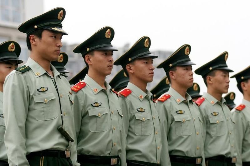 绝密押运的演职员表