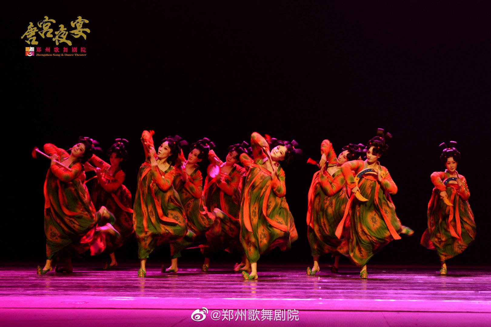 唐宫夜宴舞者打卡郑州地标，她们的舞蹈有多惊艳？