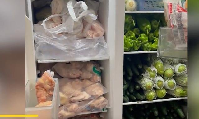 上海女子晒冰箱花6分钟数完物资，买个大冰箱真的很有必要吗？