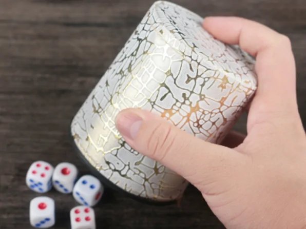 酒吧玩骰子技巧口诀图解