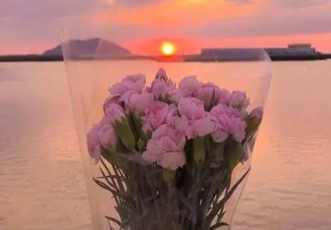 老公不干涉我穿着是不是不喜欢我啊？