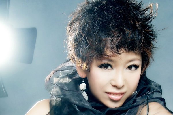 吉娜是哪个国家的