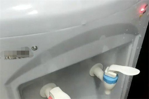 沁园饮水机如何清洗