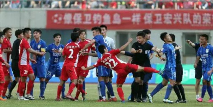武汉宏兴足球俱乐部是做什么的？