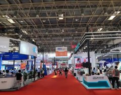 风波下的天堂超市酒吧，背后拥多家公司，这些公司主要从事哪些业务？