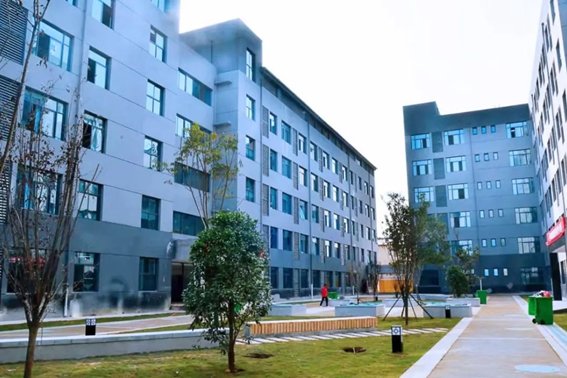 通化医药健康职业学院电话