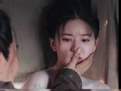 长歌行中李乐嫣是如何成为乞丐的?