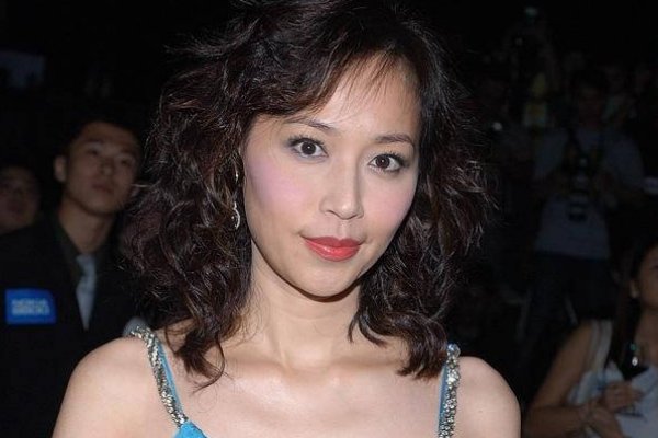 龙威父子演员名单