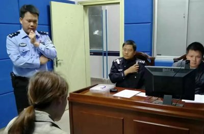 劳荣枝与辩护人见面后求生欲变强,她前后的陈词一致吗?