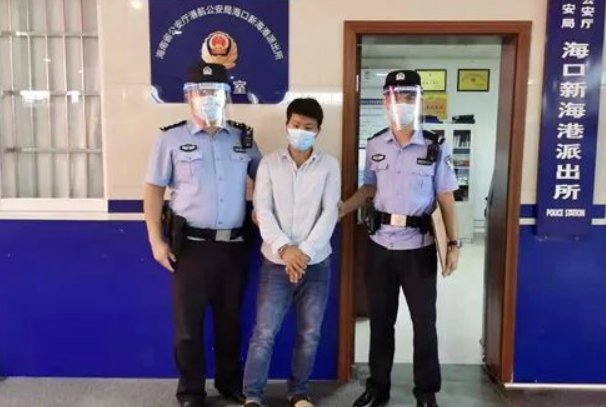 拘的拼音和组词和部首