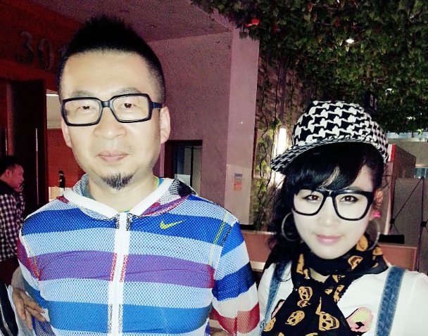 万水千山我们曾走过 是哪首歌曲里面的歌词