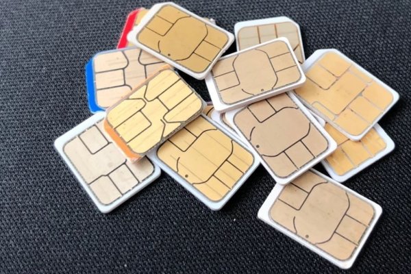 为什么我的手机卡不能用于移动数据网络？