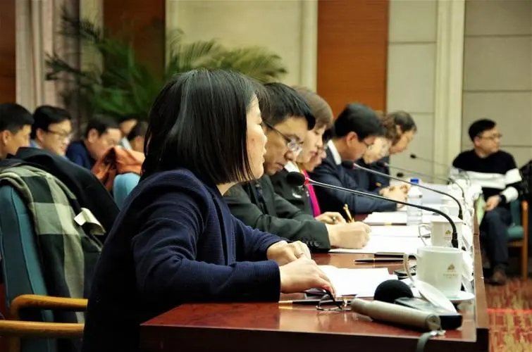 咨政和资政的区别是什么？